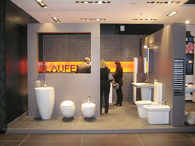 Laufen Bathrooms se presenta al colectivo de arquitectos de Almería en la exposición de Newlar
