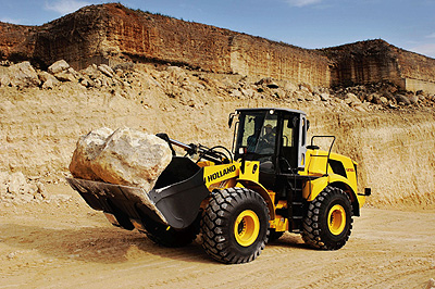 New Holland anuncia su solución para la normativa sobre emisiones Tier 4 Interim