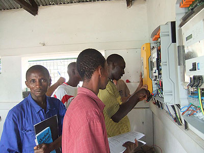 SMA y Azimut 360 mejoran las condiciones sanitarias de un hospital de Sierra Leona