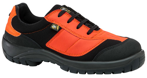 <b>Fal Seguridad�</b> introduce en su cat�logo calzado para complementar el vestuario de alta visibilidad