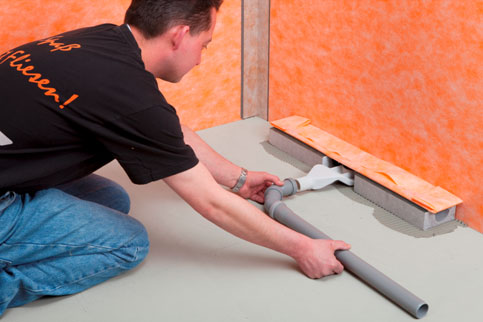 Duchas de obra con Schl�ter�-KERDI-LINE