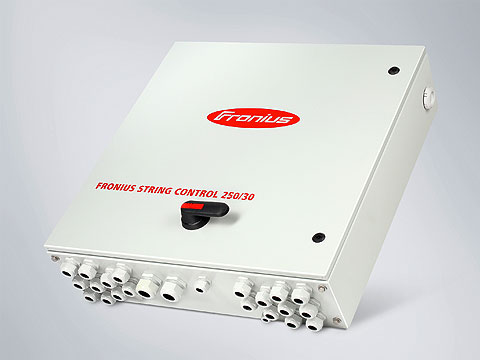 Sistema de monitorizaci�n de series fotovoltaicas Fronius String Control 250/30 DCD DF