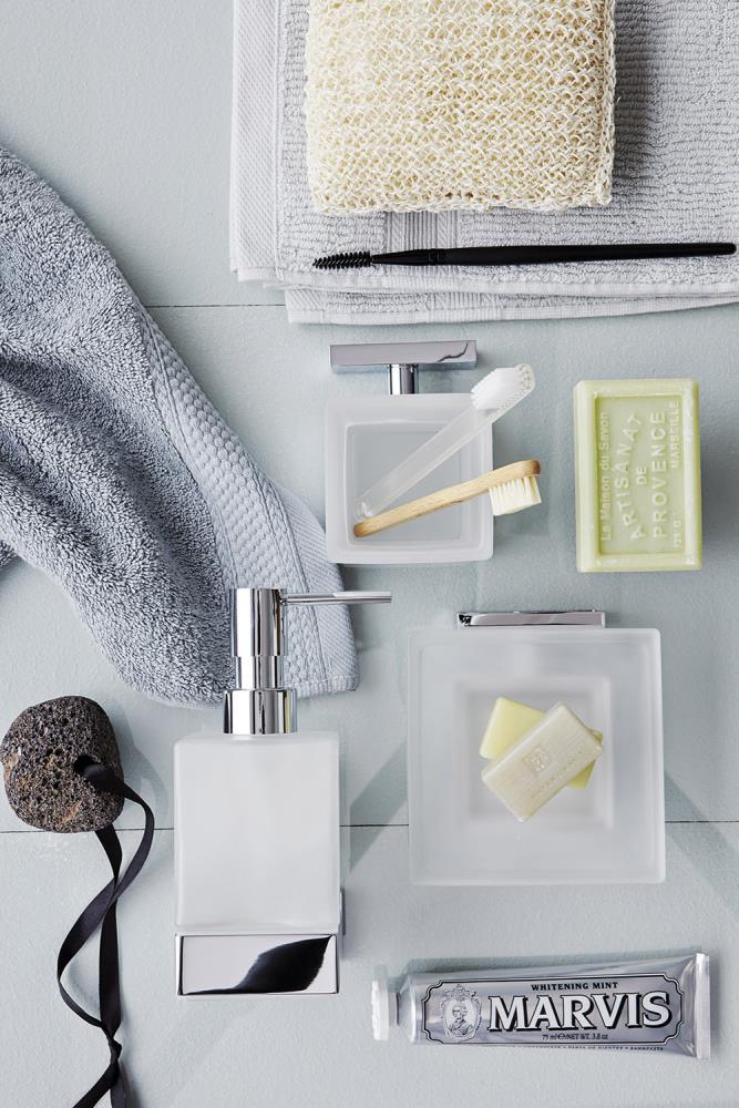 Ideas funcionales para la zona de aseo Duravit | Construnario.com