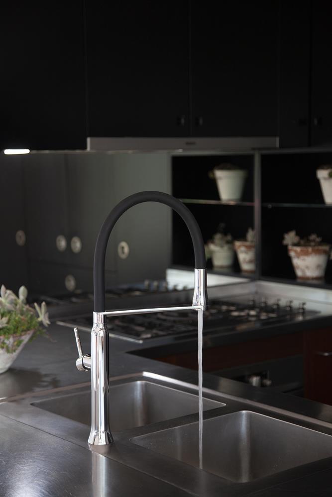 Ramon Soler® presenta nuevo grifo de cocina extraíble con sistema de